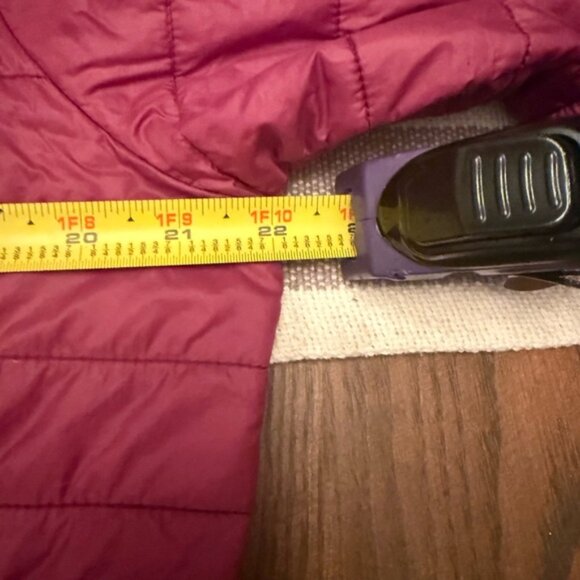 Patagonia Women's  Burgundy Maroon Parka Jacket Coat size XL - Picture 9 of 11